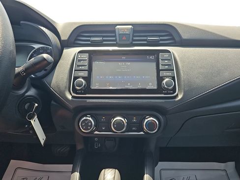 Used 2025 Nissan Versa S w/ Trunk Package FWD image 20