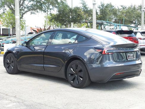 Used 2025 Tesla Model 3 Long Range RWD image 9