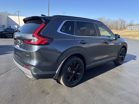 Used 2023 Honda CR-V Sport Touring image 4
