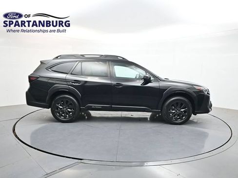 Used 2023 Subaru Outback Onyx Edition AWD/4WD image 8