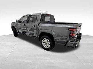 Used 2023 Nissan Frontier SV video 2