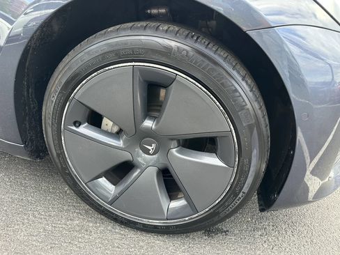 Used 2021 Tesla Model 3 Standard Range Plus RWD image 12