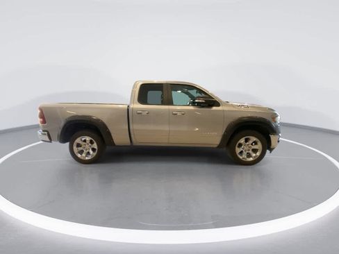 Used 2019 RAM 1500 Big Horn AWD/4WD image 9