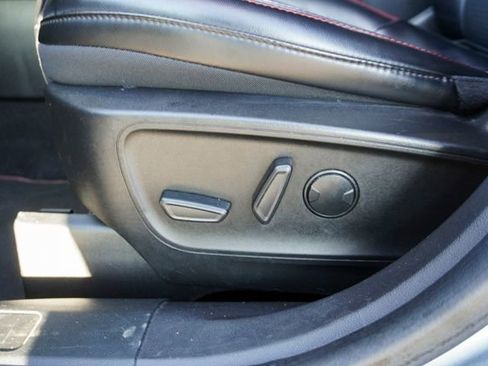 Used 2023 Ford Escape ST-Line image 14