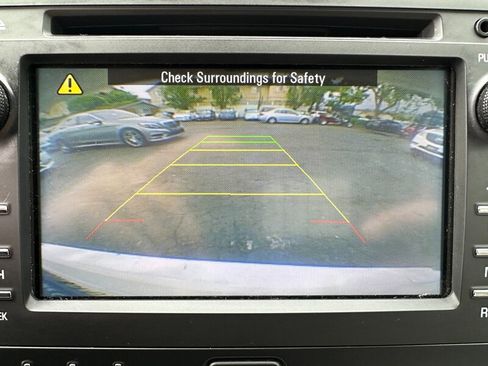 Used 2014 Buick Enclave Leather FWD image 21
