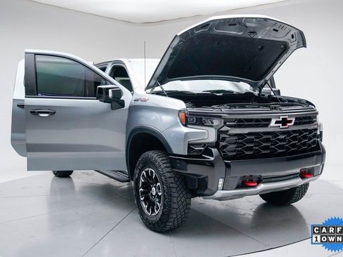 Used 2023 Chevrolet Silverado 1500 ZR2 w/ Technology Package image 28
