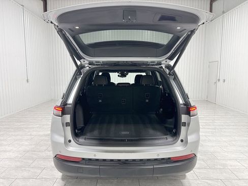 Used 2024 Jeep Grand Cherokee Altitude image 27