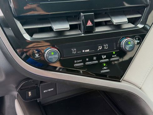 Used 2024 Toyota Camry LE image 14