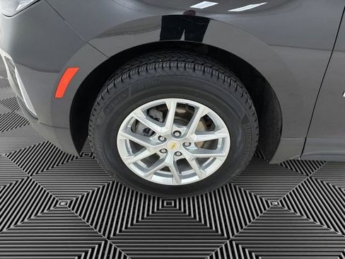 Certified 2022 Chevrolet Equinox LT AWD/4WD image 9