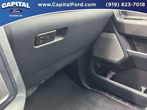 Used 2023 Ford F150 Lariat AWD/4WD image 26
