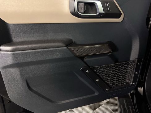 Used 2024 Ford Bronco Wildtrak image 19