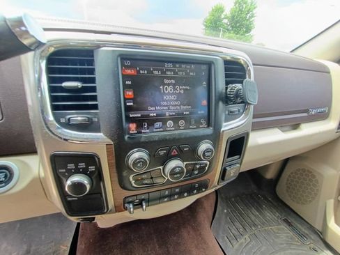 Used 2013 RAM 1500 Laramie w/ Convenience Group AWD/4WD image 23