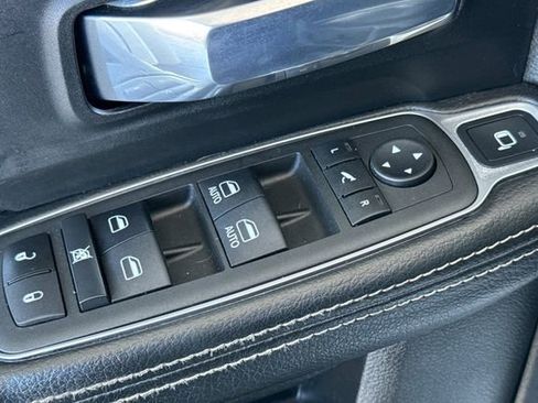 Used 2022 RAM 3500 Laramie image 12