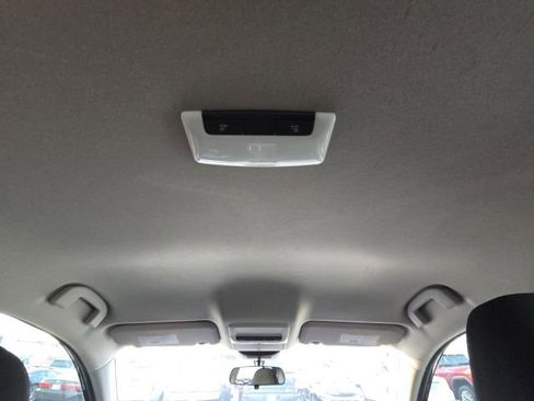 Used 2024 Nissan Sentra SV image 30