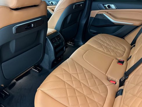 New 2026 BMW X5 sDrive40i image 14