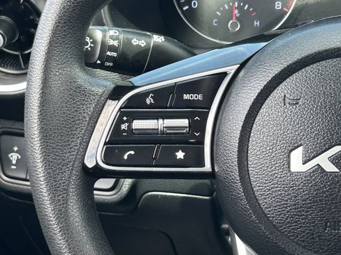 Used 2024 Kia Forte LXS FWD image 23