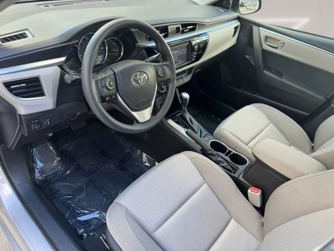 Used 2016 Toyota Corolla LE image 10