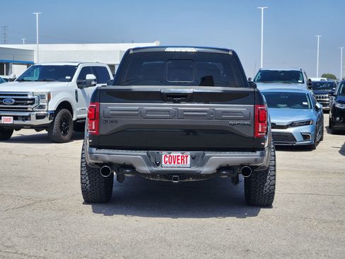 Used 2018 Ford F150 Raptor w/ Equipment Group 802A Luxury AWD/4WD image 6