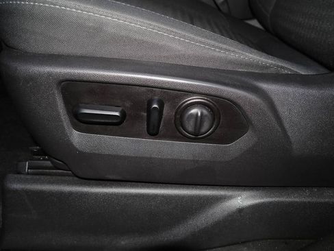 Used 2020 Chevrolet Silverado 1500 LT Trail Boss image 21