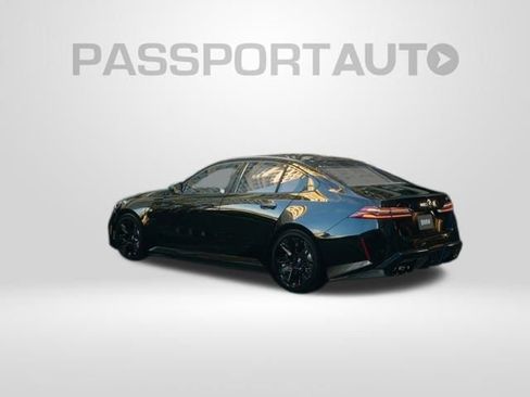 New 2026 BMW M5 Base w/ Executive Package image 2
