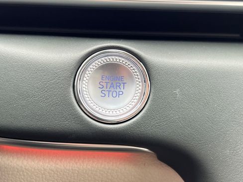 New 2026 Genesis GV80 2.5T Advanced image 28