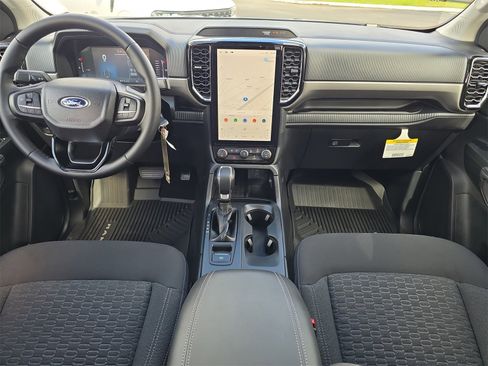 New 2025 Ford Ranger XLT w/ Equipment Group 301A High image 8