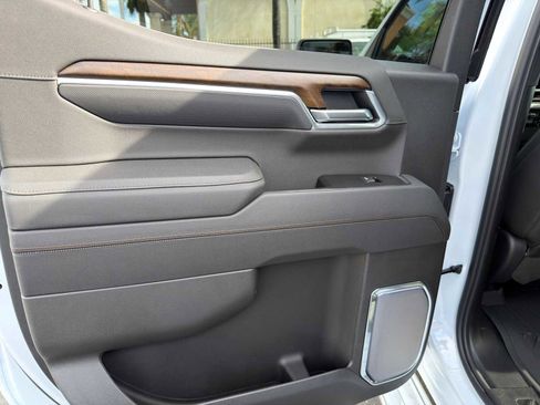 New 2026 Chevrolet Silverado 1500 High Country w/ Technology Package image 26