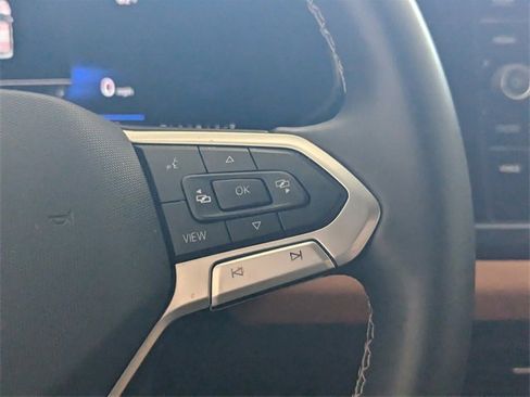 Used 2022 Volkswagen Taos SE image 27