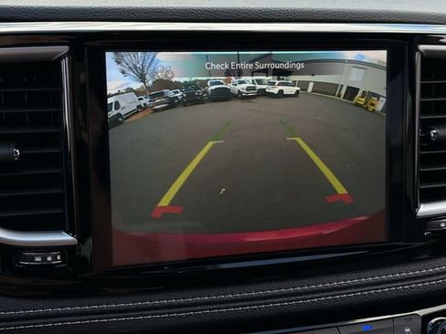 New 2026 Chrysler Pacifica Select FWD image 23