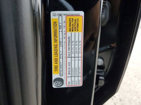 New 2026 Buick Envision Avenir image 32