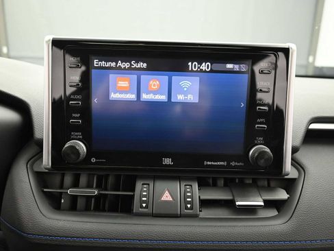 Used 2020 Toyota RAV4 XSE image 19