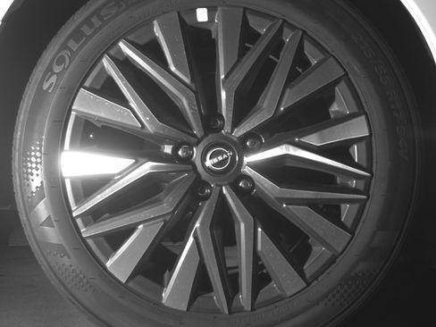 Used 2025 Nissan Altima 2.5 SV image 15