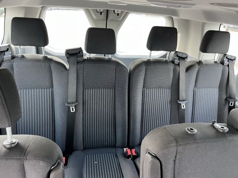 Used 2019 Ford Transit 350 XLT RWD image 6