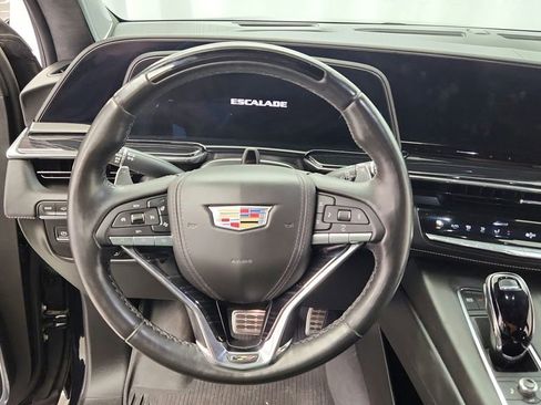 Used 2023 Cadillac Escalade ESV V w/ Heavy-Duty Trailer Package image 24