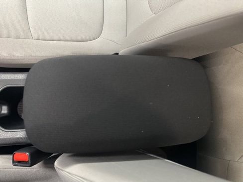 Certified 2026 Toyota Corolla Cross LE w/ Moonroof Package image 19