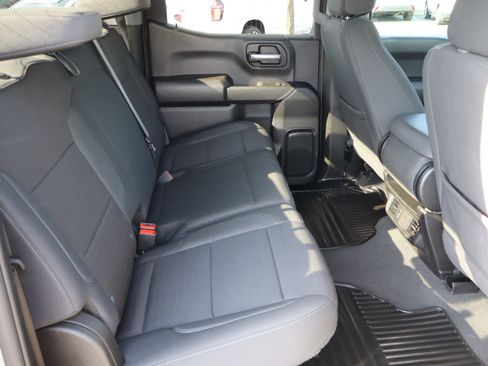 Used 2025 Chevrolet Silverado 1500 Custom Trail Boss AWD/4WD image 33