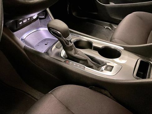 Used 2023 Chevrolet Malibu LT FWD image 16