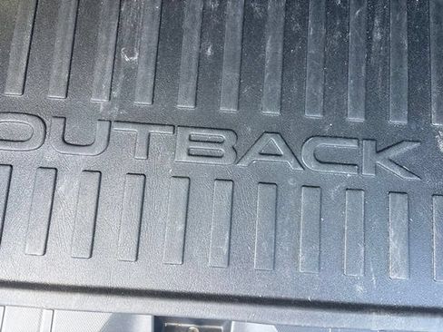 Used 2025 Subaru Outback Onyx Edition XT AWD/4WD image 17