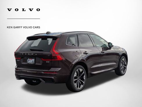 New 2026 Volvo XC60 B5 Plus w/ Climate Package PRO image 3