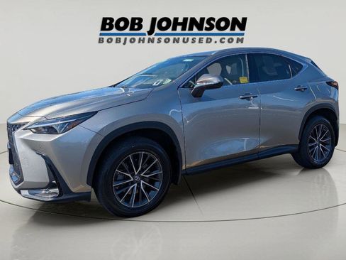 Used 2023 Lexus NX 350 AWD image 5