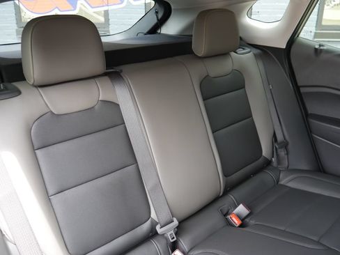 New 2026 Chevrolet Trax ACTIV w/ Driver Confidence Package FWD image 14
