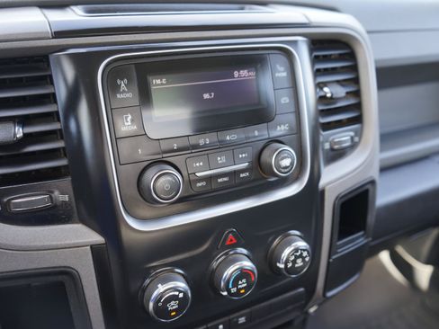 Used 2017 RAM 2500 Tradesman w/ Chrome Appearance Group AWD/4WD image 14