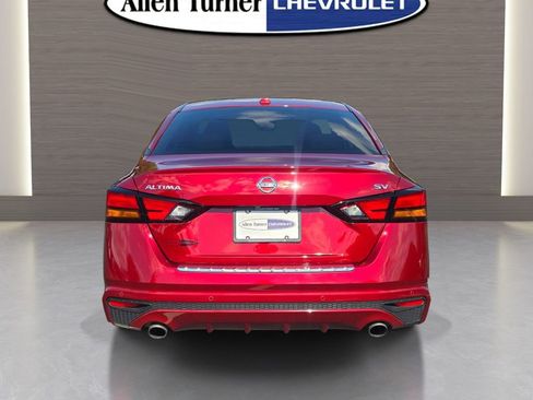 Used 2022 Nissan Altima 2.5 SV w/ SV Premium Package FWD image 37