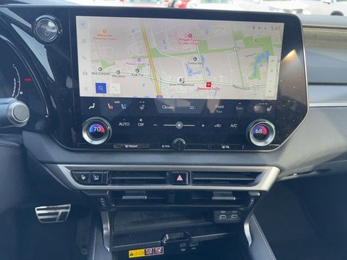 Used 2023 Lexus RX 500h F Sport image 21