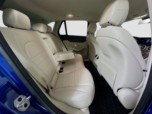 Used 2022 Mercedes-Benz GLC 300 GLC 300 image 27