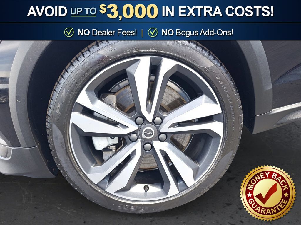 Used 2024 Volvo V60 B5 Cross Country Plus w/ Protection Package Premier AWD/4WD image 13