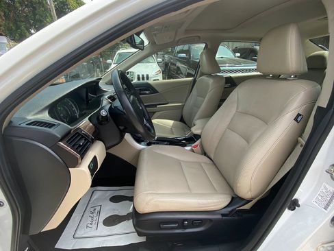Used 2016 Honda Accord EX-L image 16