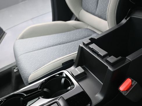 New 2026 Subaru Forester Premium AWD/4WD image 38