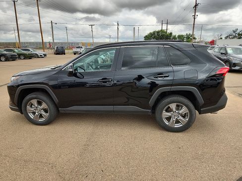 Used 2024 Toyota RAV4 XLE image 2