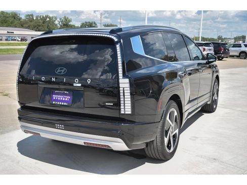 New 2026 Hyundai Ioniq 9 Limited image 4